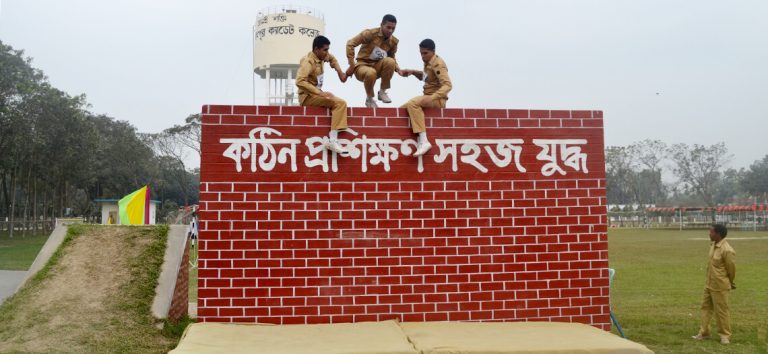 স্মৃতিগুলো ভেসে ওঠে নিরব অশ্রুপাত
